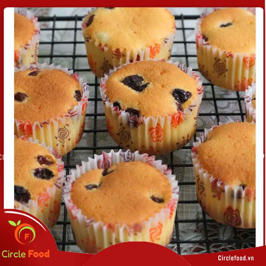 Cách làm bánh muffin nho khô