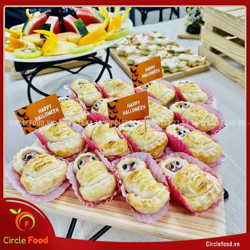 tiệc ngọt teabreak liên hoan văn phòng ngày Halloween