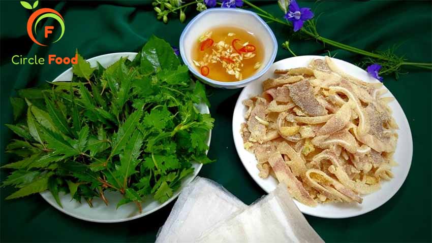 Cách làm nem tai cuốn rau