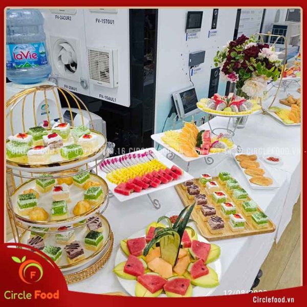 Cana Event phối hợp Panasonic tổ chức tiệc teabreak Lễ tổng kết và chiếu phim Chương trình Qua ống kính trẻ thơ
