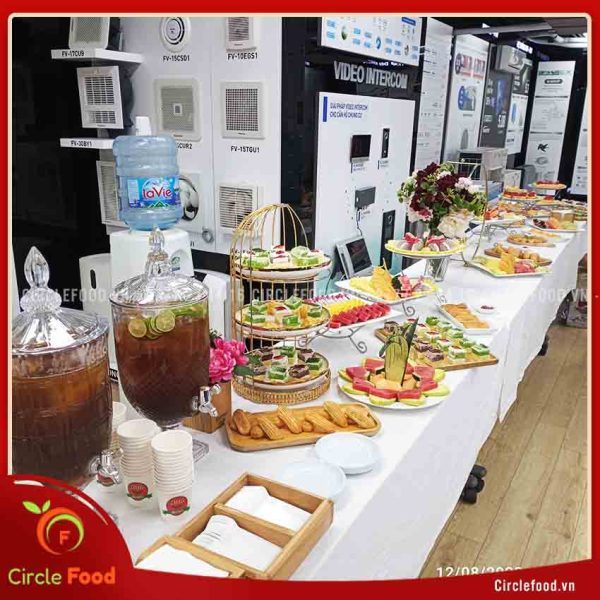 Cana Event phối hợp Panasonic tổ chức tiệc teabreak Lễ tổng kết và chiếu phim Chương trình Qua ống kính trẻ thơ 9