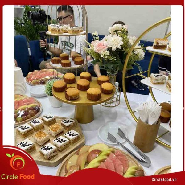 Tiệc teabreak mừng Quốc tế Phụ nữ 8/3 năm 2024 Nha khoa Paris Bà Triệu