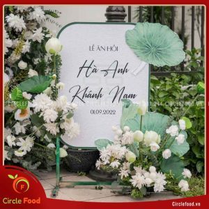 trang trí đám cưới bằng hoa sen