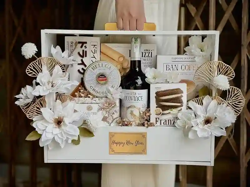 giỏ quà Tết màu trắng
