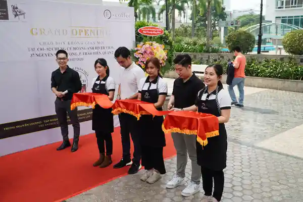 bài phát biểu khai trương cửa hàng thời trang/mỹ phẩm/xăng dầu
