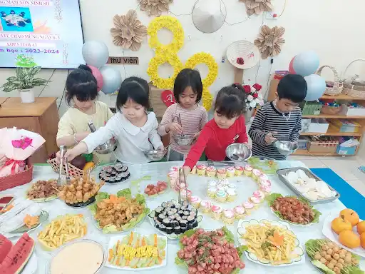 Concept tổ chức tiệc buffet 8/3 tại trường học - bệnh viện - ngân hàng