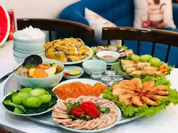 Bảng báo giá dịch vụ đặt cỗ tại nhà Hà Nội năm 2026